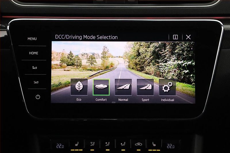 Škoda Superb (2017) Sportline 2.0 TSI, Automat - fotka 16 z 20