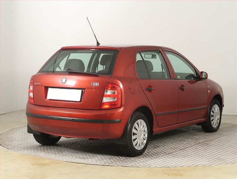 Škoda Fabia (2004) 1.2, rezervace - fotka 5 z 14