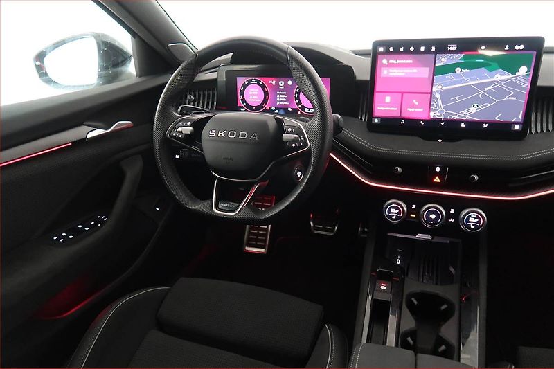 Škoda Superb (2025) 2.0 TDI - fotka 7 z 21