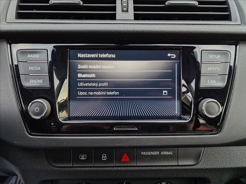 Škoda Fabia 1.0 TSI 70kW Combi Tour,1.Maj - fotka 26 z 47