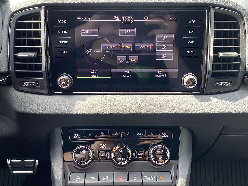 Škoda Karoq (2025) 2,0 TDI 110 kW 4x4 DSG Sportli - fotka 11 z 25