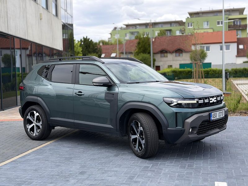 Dacia Duster (2025) Hybrid/Journey/tažné/záruka - fotka 6 z 23