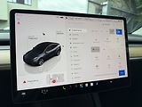 Tesla Model Y Long Range AWD 20´ - náhled 18