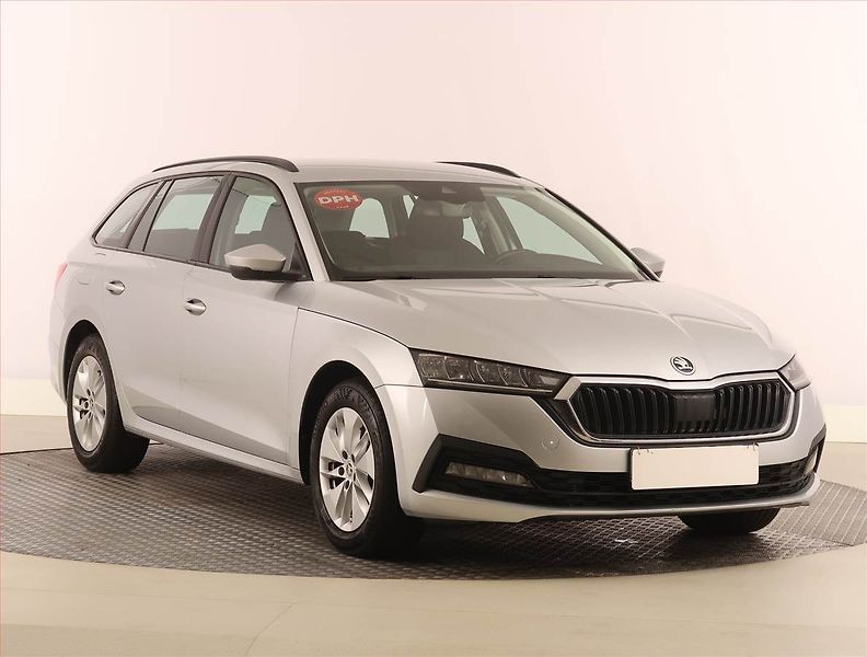 Škoda Octavia (2023) Ambition 2.0 TDI, ČR,1.maj - fotografie inzerátu