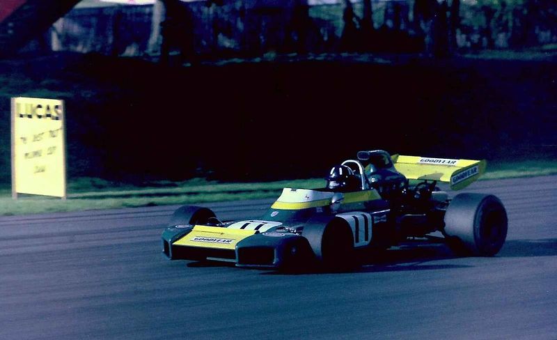 Legendární pilot F1, majitel Trojkoruny motorsportu, britský jezdec Graham Hill, zahynul při letecké havárii před padesáti lety.