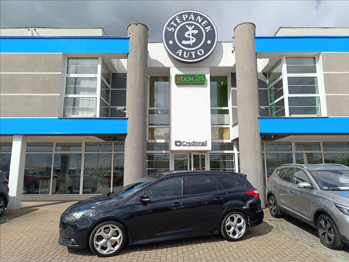 Ford Focus 2,0 EcoBoost ST