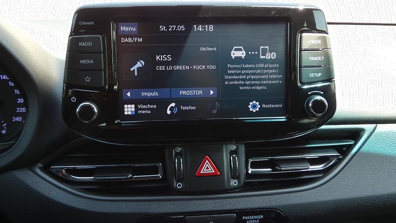 Hyundai i30 1.5 T-GDI N-Line - fotka 15 z 23