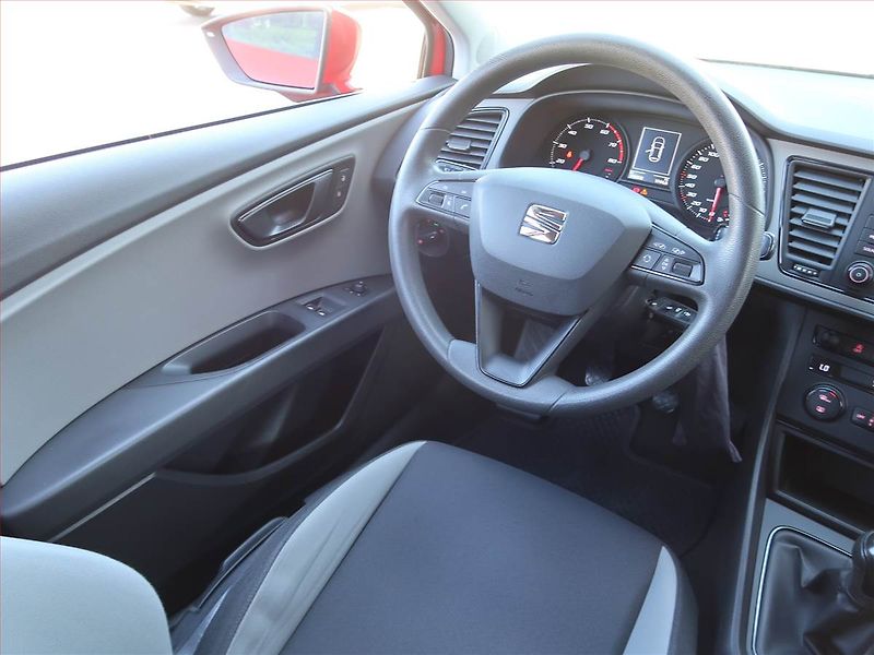 Seat Leon (2016) 1.2 TSI, Serv.kniha, Tempomat - fotka 7 z 17