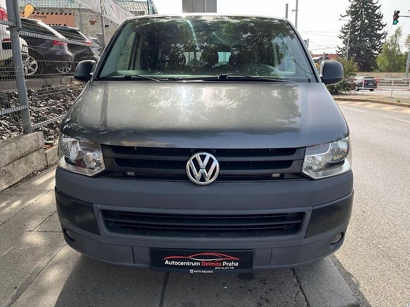 Volkswagen Transporter 2.0TDI/103kW2010/CZ/8MÍST/1.MA - fotka 7 z 59