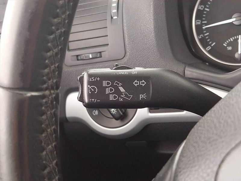 Škoda Octavia (2011) Ambition 1.6 TDI, Serv.kniha - fotka 18 z 18