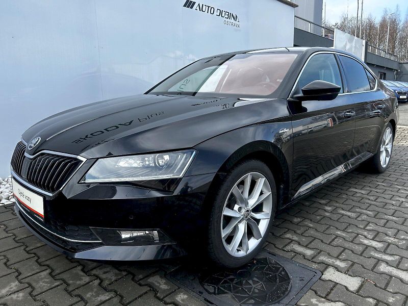 Škoda Superb (2018) 1.5 TSI 110kW ACT DSG Style+ - fotka 34 z 35