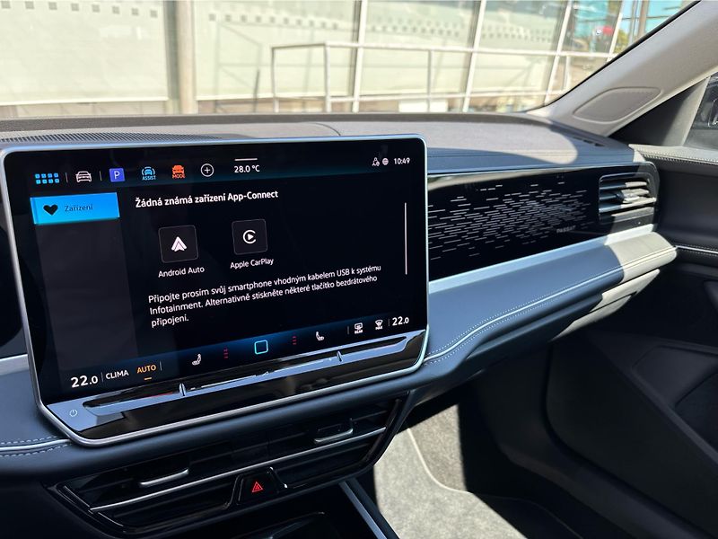 Volkswagen Passat 2.0 TDI 110 kW DSG ELEGANCE - fotka 18 z 30