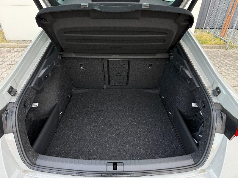 Škoda Octavia (2025) 2.0 TSI 195 kW DSG RS - fotka 18 z 23