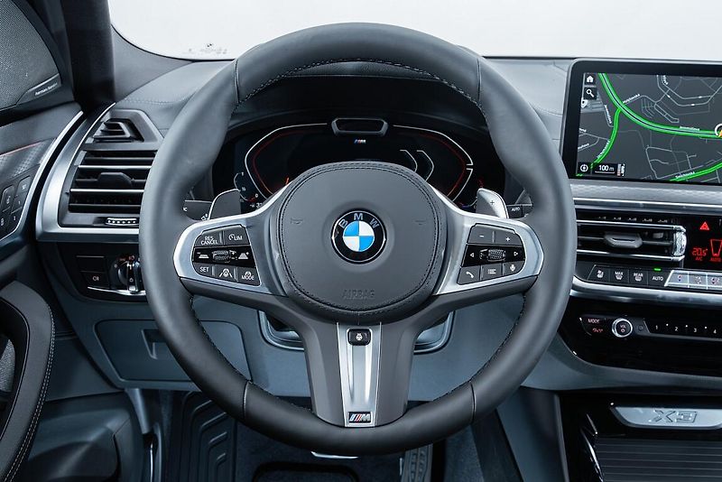 BMW X3 xDrive30d - fotka 9 z 13