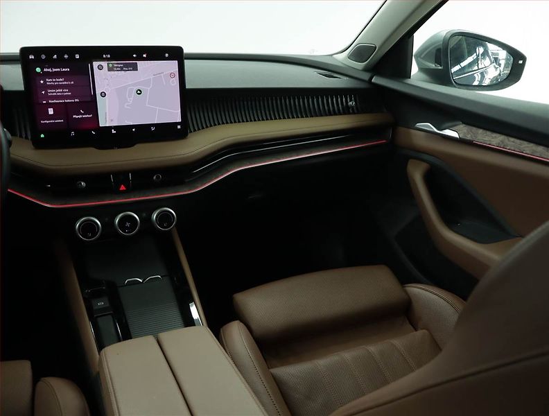 Škoda Superb (2024) Laurin&Klement 2.0 TDI - fotka 8 z 18