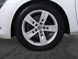 Škoda Superb (2016) Style 2.0 TDI, 4X4, Automat - náhled 15