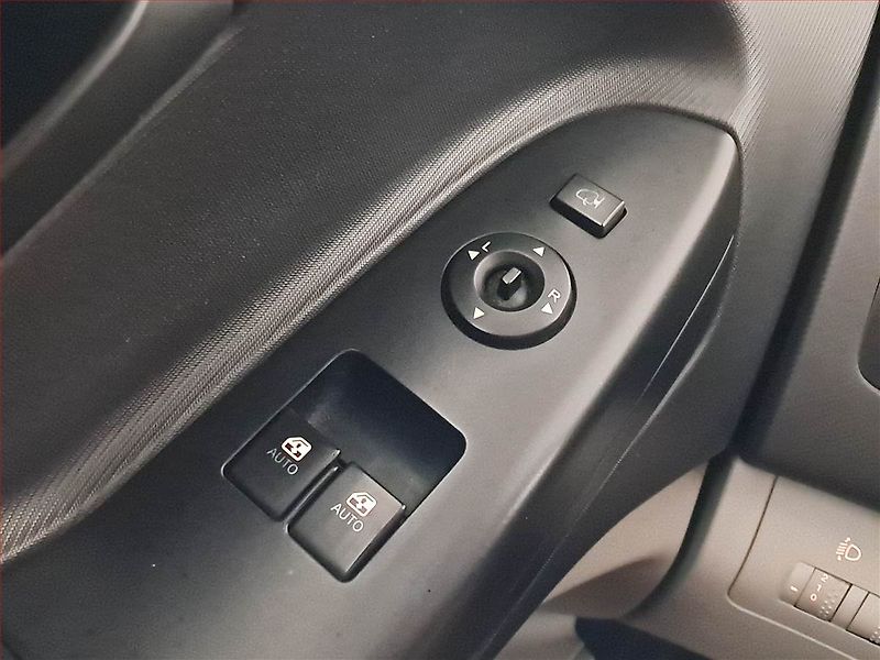 Kia Ceed (2010) 1.6 CRDi, po STK, v provozu - fotka 15 z 16