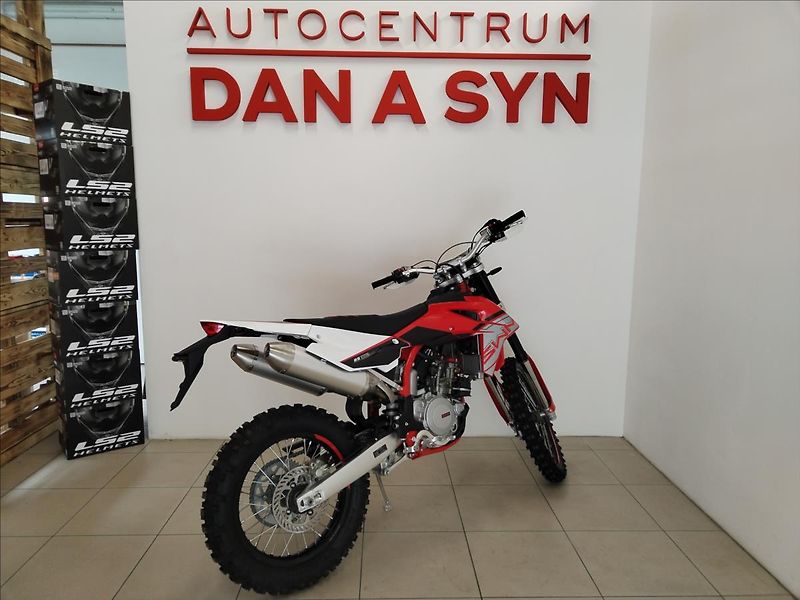 SWM (2026) RS 300 R   0,3 - fotka 3 z 14