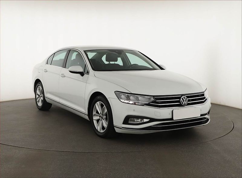 Volkswagen Passat (2020) 1.5 TSI - fotografie inzerátu
