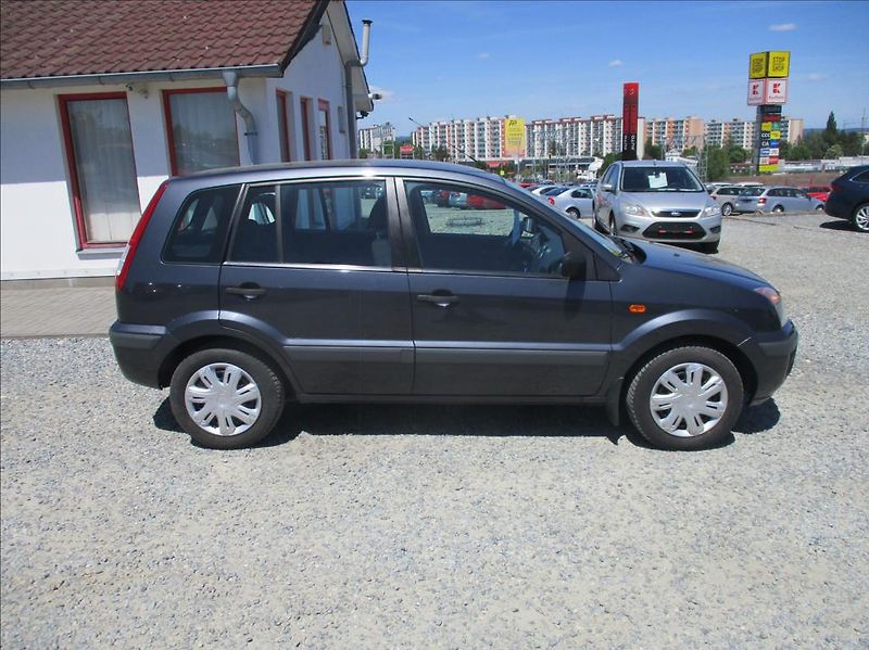 Ford Fusion 1,4 i, klima, ZAMLUVENO - fotka 5 z 28