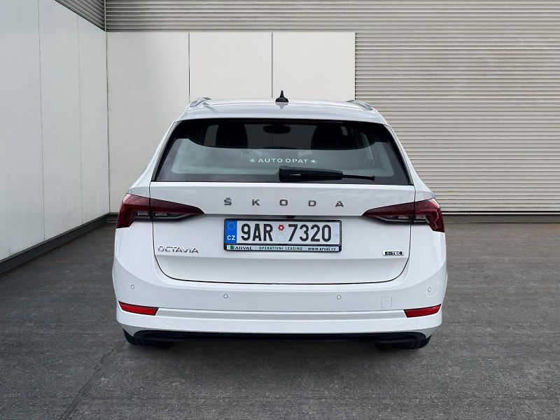 Škoda Octavia (2023) STYLE 1.5e-TEC 110kW DSG CZ - fotka 5 z 11