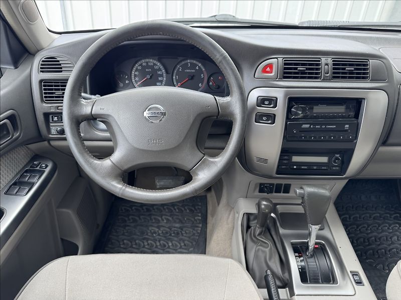 Nissan Patrol 3,0 Di GR Wagon 4X4 - fotka 29 z 50