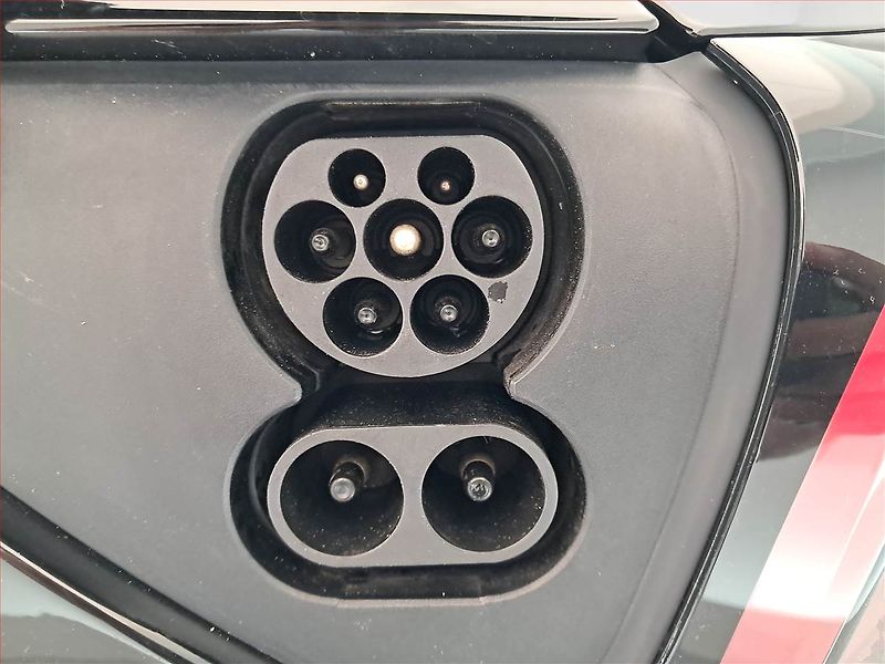 Tesla Model 3 (2021) Long Range 4WD 82kWh, SoH 87% - fotka 20 z 21