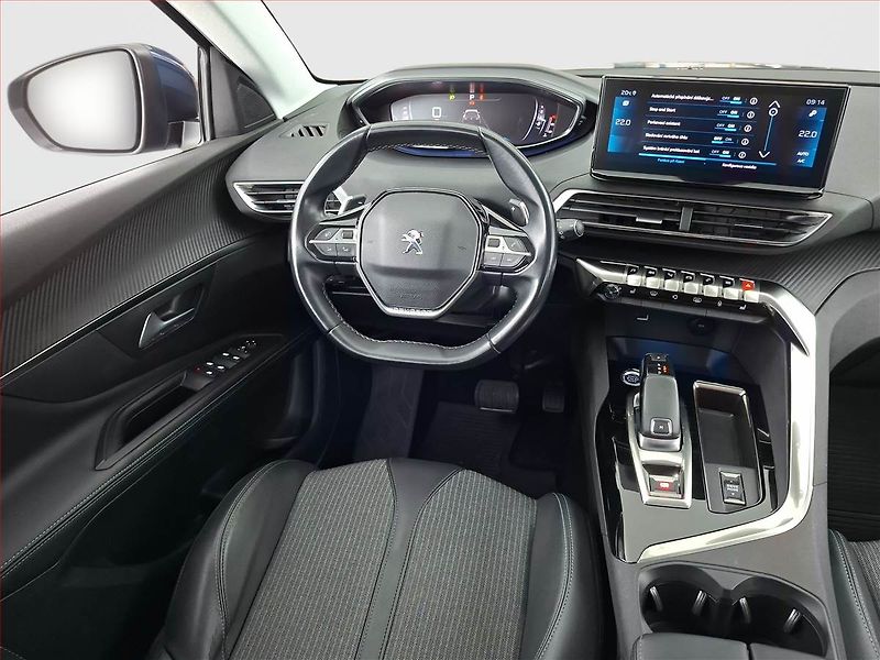 Peugeot 5008 (2021) PureTech 130 - fotka 7 z 17