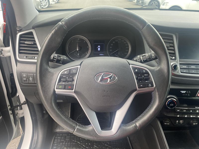 Hyundai Tucson (2016) 1.7 CRDi, ČR, Navi, AC - fotka 11 z 15