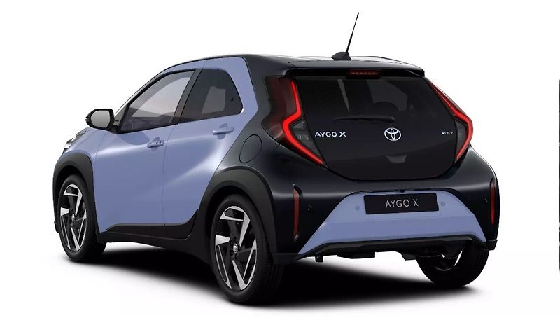 Toyota Aygo Executive 1,5 Hybrid - fotka 3 z 4