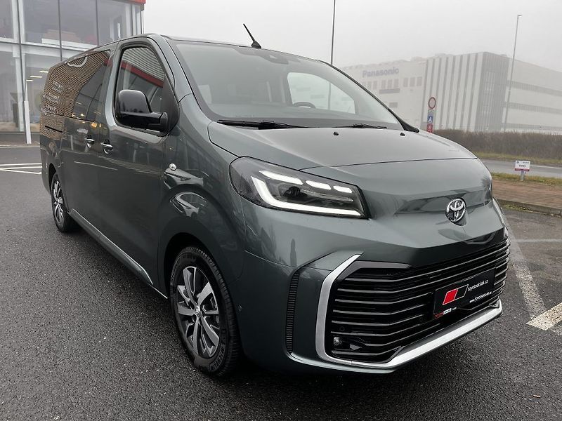 Toyota ProAce Verso 2.0D 8AT Family ODBĚR IHNED - fotka 2 z 34