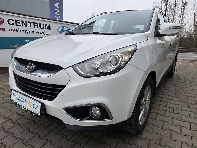 Hyundai ix35 1.6-NAVI-TAŽNÉ-TEMPOMAT - fotka 5 z 12