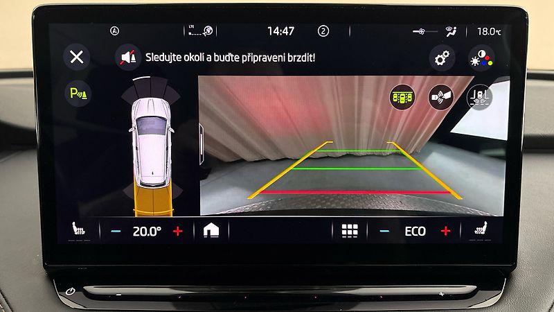 Škoda Enyaq 82 kWh AUT 80x Clever - fotka 12 z 31