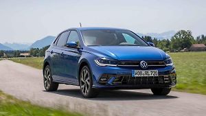 Jen dva modely koncernu Volkswagen jsou těmi typy malých aut, které od ledna snížily své ceny