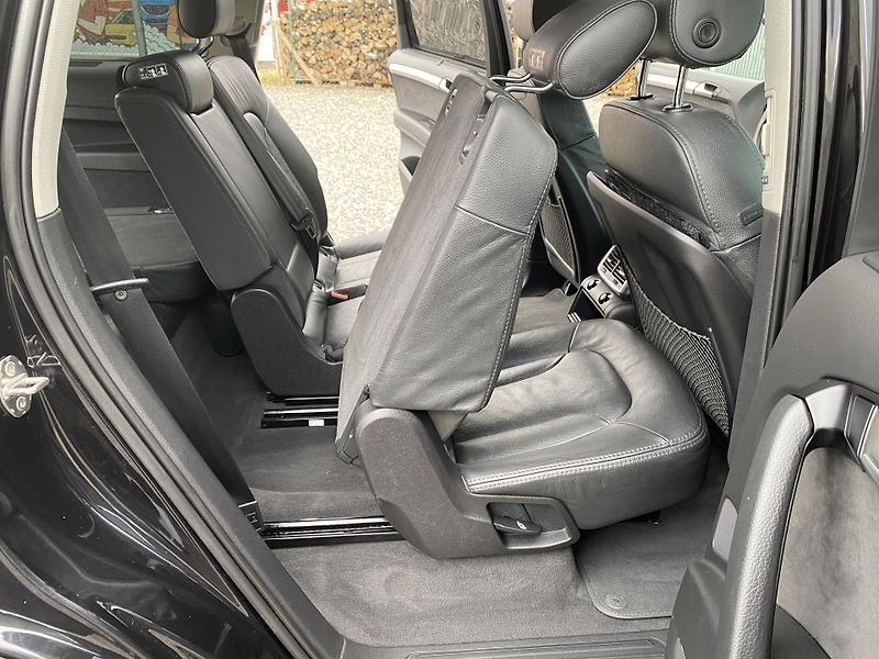 Audi Q7 3.0TDi 4x4 240PS FL 8Q SLINE!! - fotka 117 z 156