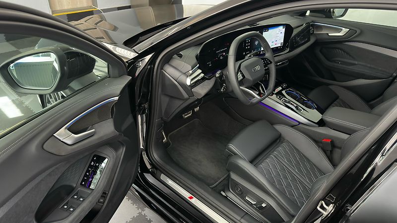 Audi S5 ZÁRUKA / TOP STAV / TOP VÝBAVA - fotka 32 z 62