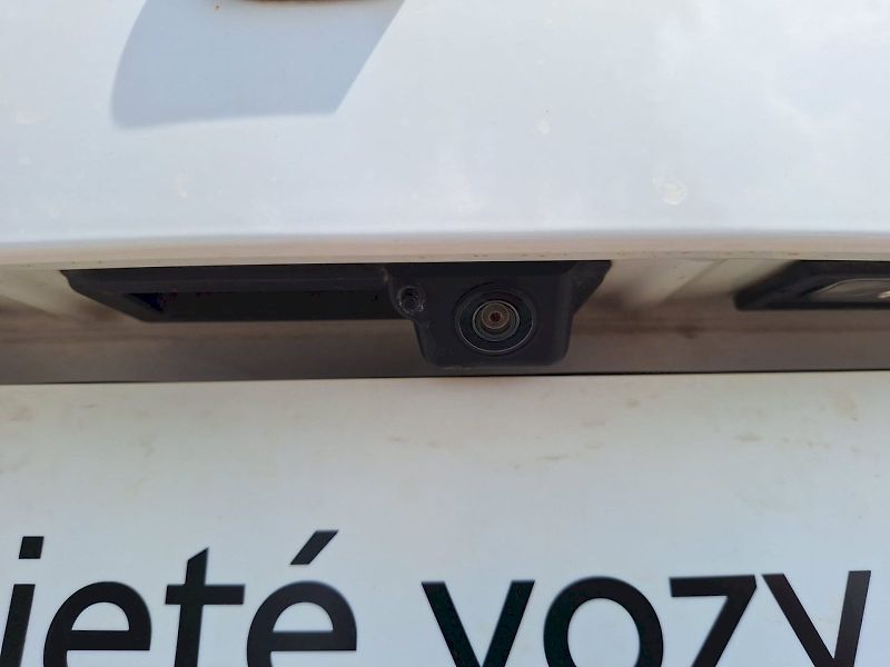 Škoda Karoq (2019) 2.0 TDI / 110 kW / 6MP / STYLE - fotka 34 z 35