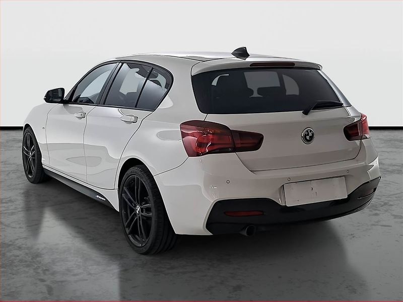 BMW Řada 1 (2018) 118i, Automat, Kůže, Navi - fotka 4 z 16