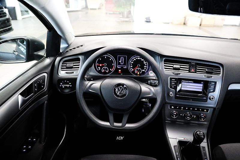 Volkswagen Golf Variant (2016) 1.6TDI 4x4 TOP STAV VW - fotka 18 z 24