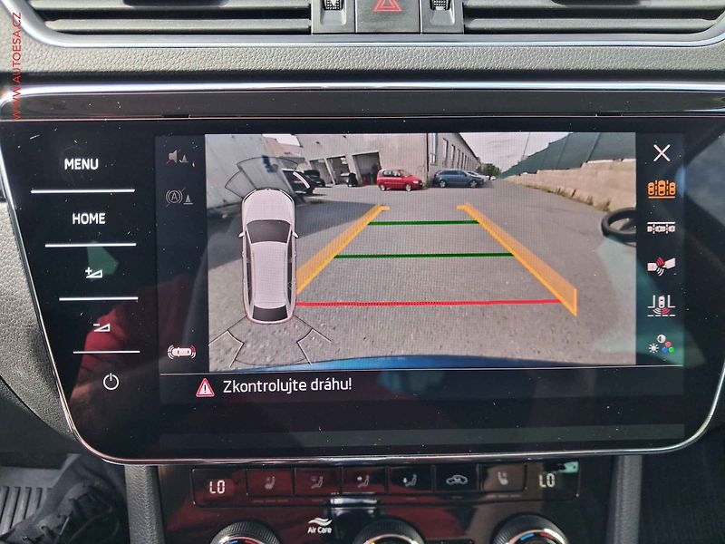 Škoda Superb (2019) 2.0TDi 4x4, ČR, L&K, DSG - fotka 21 z 24