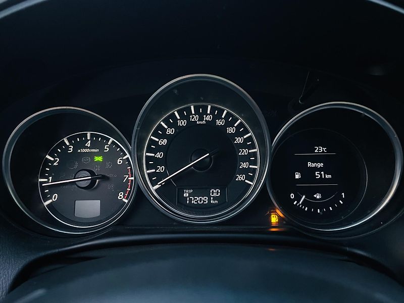 Mazda CX-5 2.0i MANUÁL VÝHŘEV SENZORY LED - fotka 39 z 41