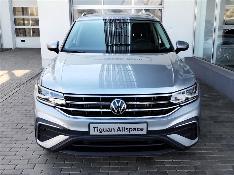Volkswagen Tiguan Allspace (2023) 2,0 TDI 110kW 4M 7DSG  Life - fotka 2 z 23