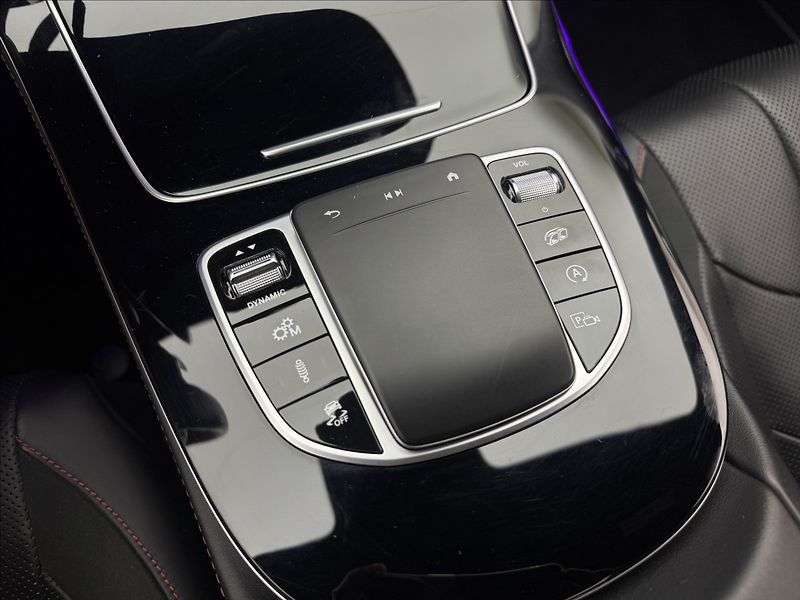 Mercedes-Benz CLS 3,0 53 AMG DPH MASÁŽ 360° 4M+ - fotka 29 z 49