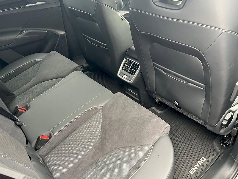Škoda Enyaq (2025) 82 kWh Sportline 85x - fotka 14 z 29