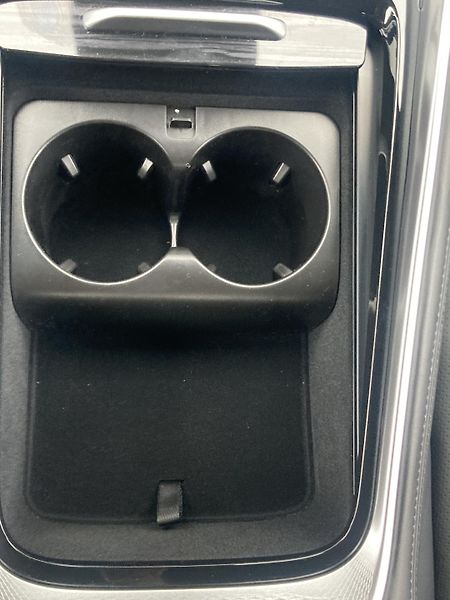 Omoda 9 PHEV (2026) Premium 1.5 TGDi PHEV - fotka 12 z 15