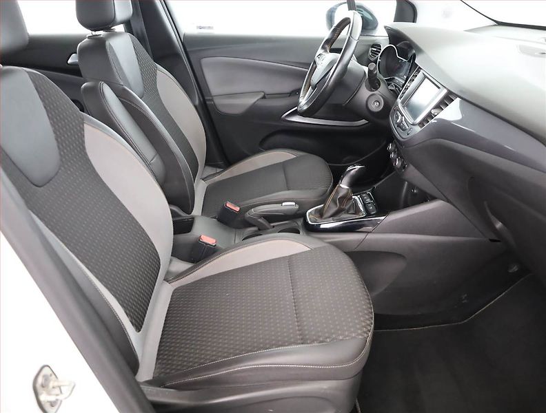 Opel Crossland X (2017) 1.2 Turbo, ČR,1.maj - fotka 7 z 14