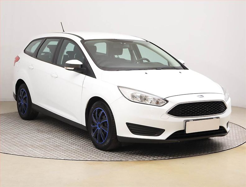 Ford Focus (2017) 1.6 i - fotka 1 z 15
