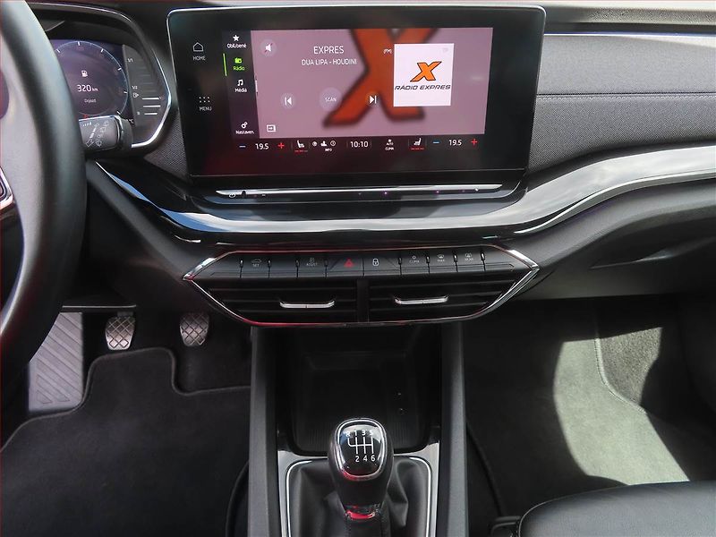 Škoda Octavia (2021) Style 1.0 TSI, Serv.kniha - fotka 12 z 24