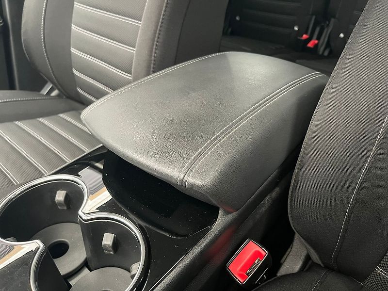 Ford Galaxy 2.0 EB Titanium manuál nez.top - fotka 21 z 70