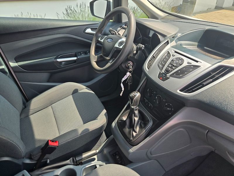 Ford C-MAX (2012) 1.6 i Serviska - fotka 18 z 22